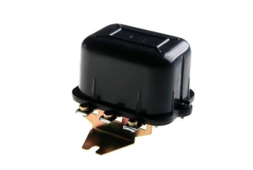 Regulator napięcia prądnicy RG15D C-360-3639