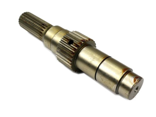 Wałek napędowy skrzyni John Deere R124935-40230