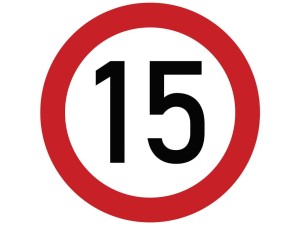 Naklejka laminowana limit prędkości 15 km/h- czerwona obwódka