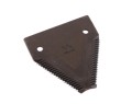 Nóż żniwny 82x76x2.8mm otwór 5.5 grube zęby zastosowanie 365110G New Holland WARYŃSKI ( sprzedawane po 25 )-21633