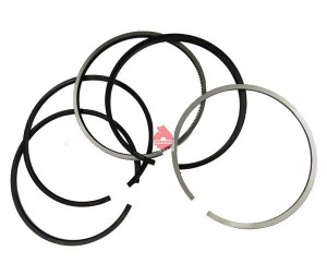 Komplet pierścieni silnika 1-tłok K1-2157-000  MF-4 ORYGINAŁ URSUS