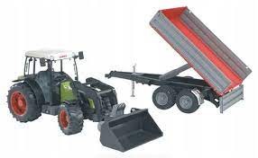 Ciągnik Claas Nectic 267 z ładowaczem i przyczepą